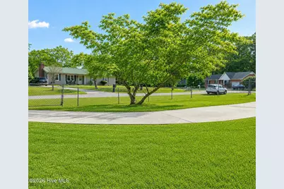200 Carolina Drive, Jacksonville, NC 28546 - Photo 14