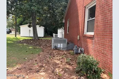 1606 West Road, Kinston, NC 28501 - Photo 6