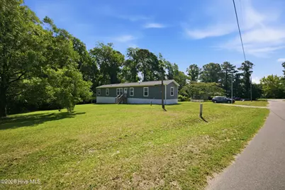 425 Beckys Creek Road, Hampstead, NC 28443 - Photo 4