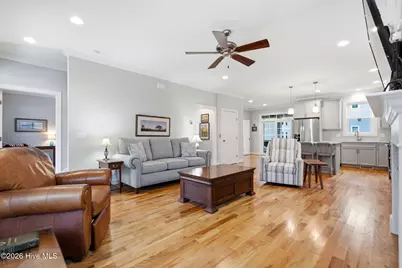 205 Tennessee Avenue, Carolina Beach, NC 28428 - Photo 18