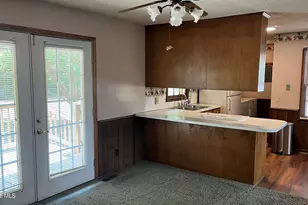 279 Longview Dr, Kinston, NC 28504 - Photo 14