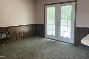 279 Longview Dr, Kinston, NC 28504 - Photo 18