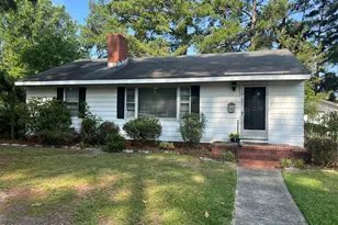 1607 E Berkley Rd, Greenville, NC 27858 - Photo 2