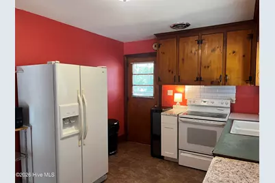 1607 E Berkley Road, Greenville, NC 27858 - Photo 14