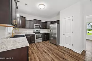 717 Bayboro Ct, Holly Ridge, NC 28445 - Photo 8
