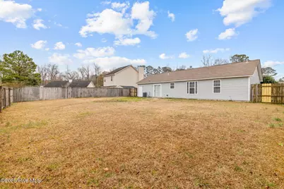 152 Settlers Circle, Jacksonville, NC 28546 - Photo 32