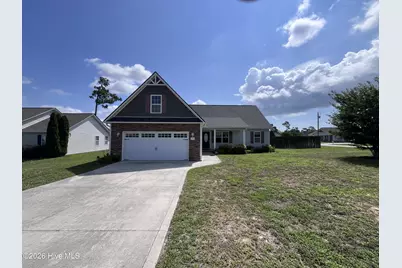 700 Wickford Place, Hubert, NC 28539 - Photo 1