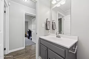 129 Magnolia Gardens Dr, Jacksonville, NC 28540 - Photo 28