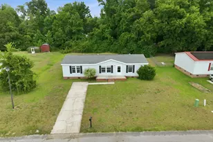 129 Magnolia Gardens Dr, Jacksonville, NC 28540 - Photo 20