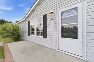 129 Magnolia Gardens Dr, Jacksonville, NC 28540 - Photo 4