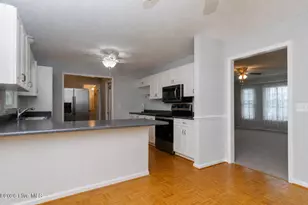 717 Sloop Pointe Ln, Kure Beach, NC 28449 - Photo 6