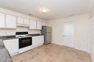 1405 Timberlake Trail, Jacksonville, NC 28546 - Photo 10