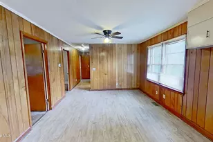 209 Sycamore St, Kenansville, NC 28349 - Photo 6