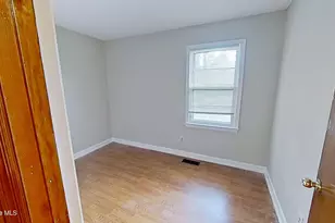 209 Sycamore St, Kenansville, NC 28349 - Photo 18