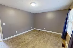 209 Sycamore St, Kenansville, NC 28349 - Photo 2
