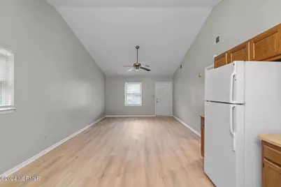 126 Windsor Court, Jacksonville, NC 28546 - Photo 14