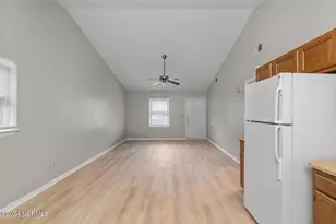 126 Windsor Ct, Jacksonville, NC 28546 - Photo 14