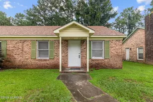 126 Windsor Ct, Jacksonville, NC 28546 - Photo 1