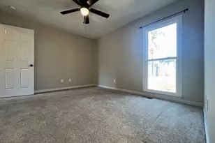 3544 Lubbock Dr, Hope Mills, NC 28348 - Photo 18