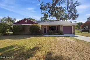 214 Santa Ana Dr, Wilmington, NC 28412 - Photo 1