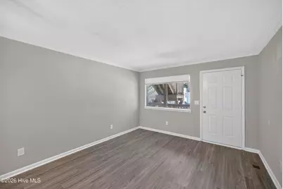 522 S Kerr Avenue #33, Wilmington, NC 28403 - Photo 4