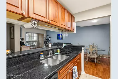 1001 Kingswood Drive #J, Chapel Hill, NC 27514 - Photo 8