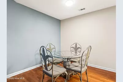 1001 Kingswood Drive #J, Chapel Hill, NC 27514 - Photo 10