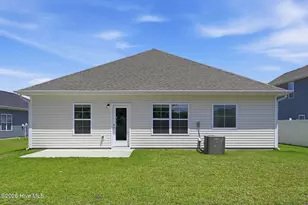 903 Eakins Ln, Richlands, NC 28574 - Photo 24