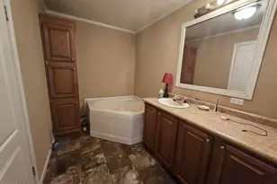 111 Trotwood Dr, Goldsboro, NC 27534 - Photo 14