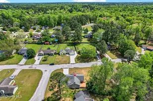 110 Stone Ct, Jacksonville, NC 28540 - Photo 30