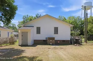 810 E St John St, Tarboro, NC 27886 - Photo 34