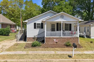 810 E St John St, Tarboro, NC 27886 - Photo 1