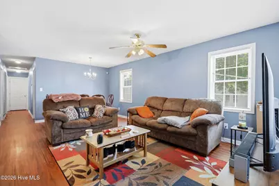 810 E Saint John Street, Tarboro, NC 27886 - Photo 12