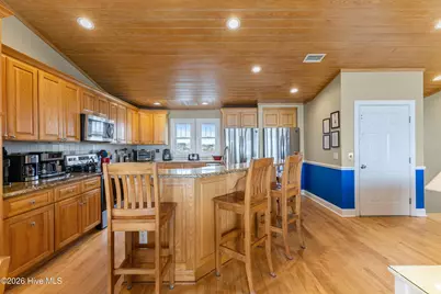 407 Ocean Boulevard W, Holden Beach, NC 28462 - Photo 16