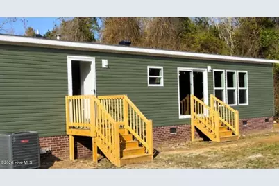690 Furnie Hinson Road, Whiteville, NC 28472 - Photo 2