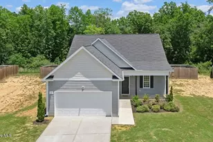 124 Carissa Dr, Smithfield, NC 27577 - Photo 2