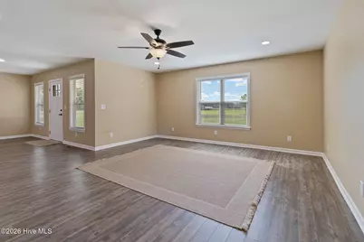 7390 Center Road, Bladenboro, NC 28320 - Photo 8