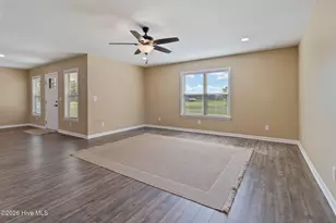 7390 Center Rd, Bladenboro, NC 28320 - Photo 8