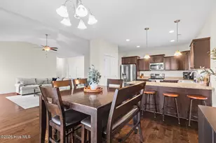 605 Carat Ct, Jacksonville, NC 28546 - Photo 10