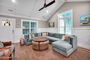 105 SE 37th St, Oak Island, NC 28465 - Photo 4