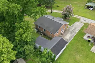 1065 Shadow Ln, Williamston, NC 27892 - Photo 8