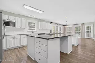 4461 Sweetbay Dr SE, Southport, NC 28461 - Photo 10