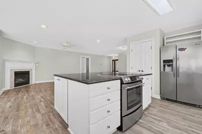 4461 Sweetbay Drive SE, Southport, NC 28461 - Photo 12