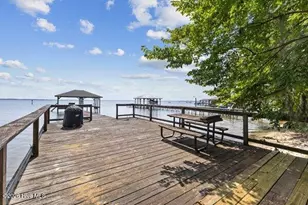 2902 Canal Cove Rd, Lake Waccamaw, NC 28450 - Photo 28