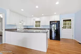3904 Emerald Dr, Emerald Isle, NC 28594 - Photo 16