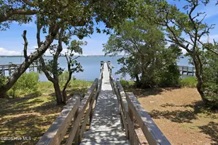 3904 Emerald Dr, Emerald Isle, NC 28594 - Photo 6