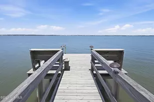 3904 Emerald Dr, Emerald Isle, NC 28594 - Photo 8