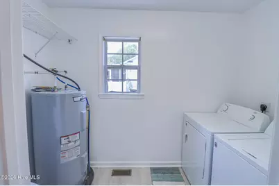 668 Westwood Road, Southport, NC 28461 - Photo 14