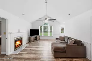 224 Joanna Dr, Elizabeth City, NC 27909 - Photo 6