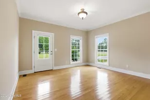 109 Colonel Burgwyn Dr, New Bern, NC 28562 - Photo 8